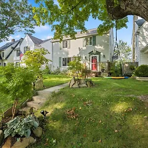 Charming 3 Bedroom House In A Quiet Neighborhood , Columbus United States